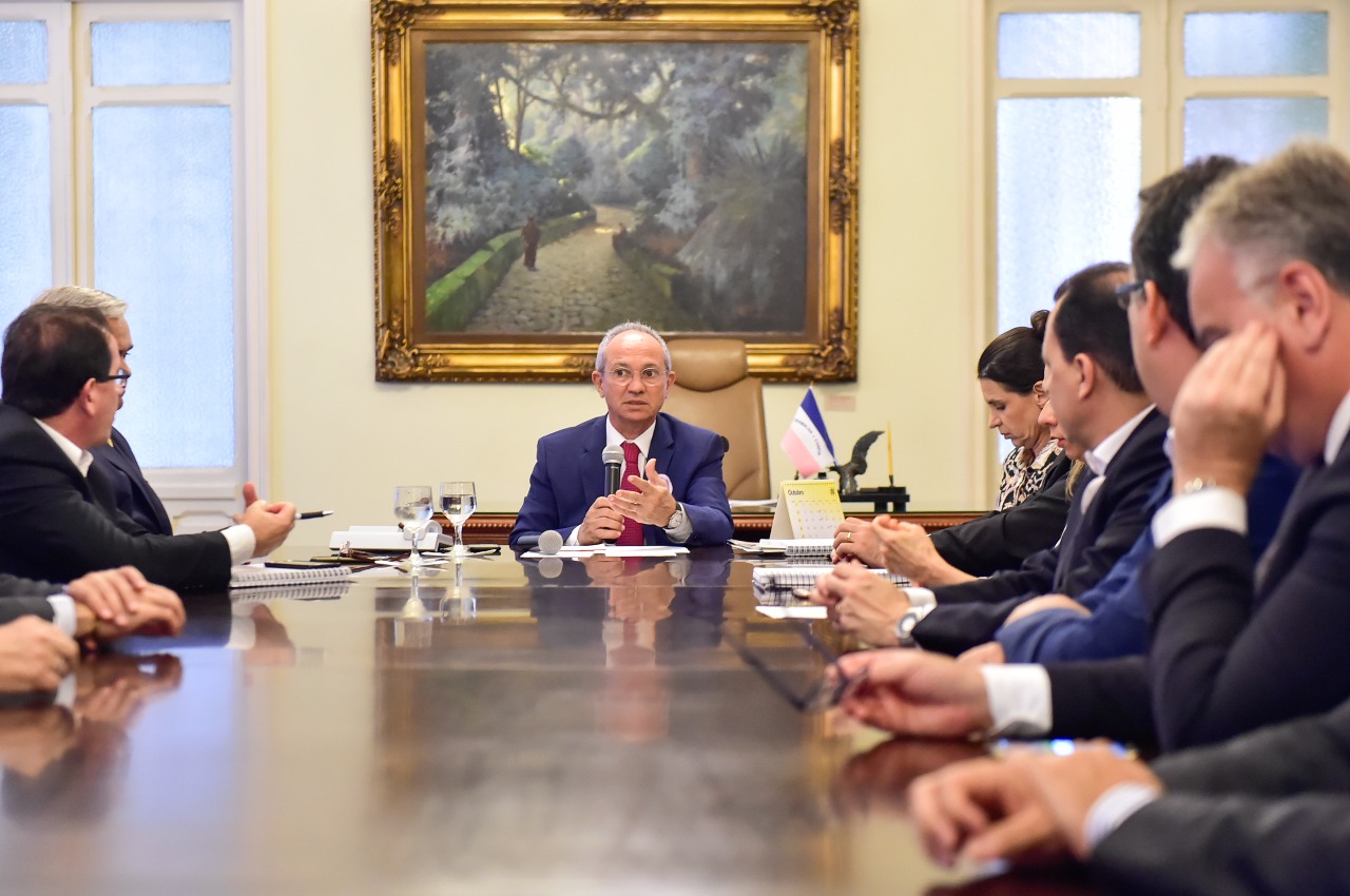 Gov